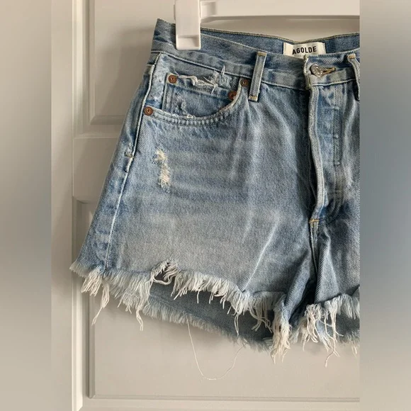 Agolde Parker Vintage Cut Off Short in Swapmeet 25 - Picture 3 of 9